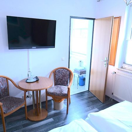 Hotel & Restaurant Am Bodden Putbus Ngoại thất bức ảnh