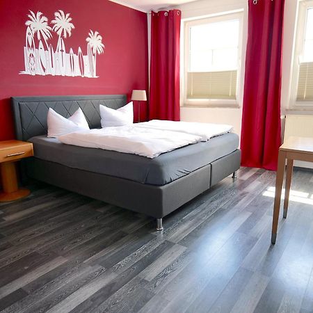 Hotel & Restaurant Am Bodden Putbus Ngoại thất bức ảnh