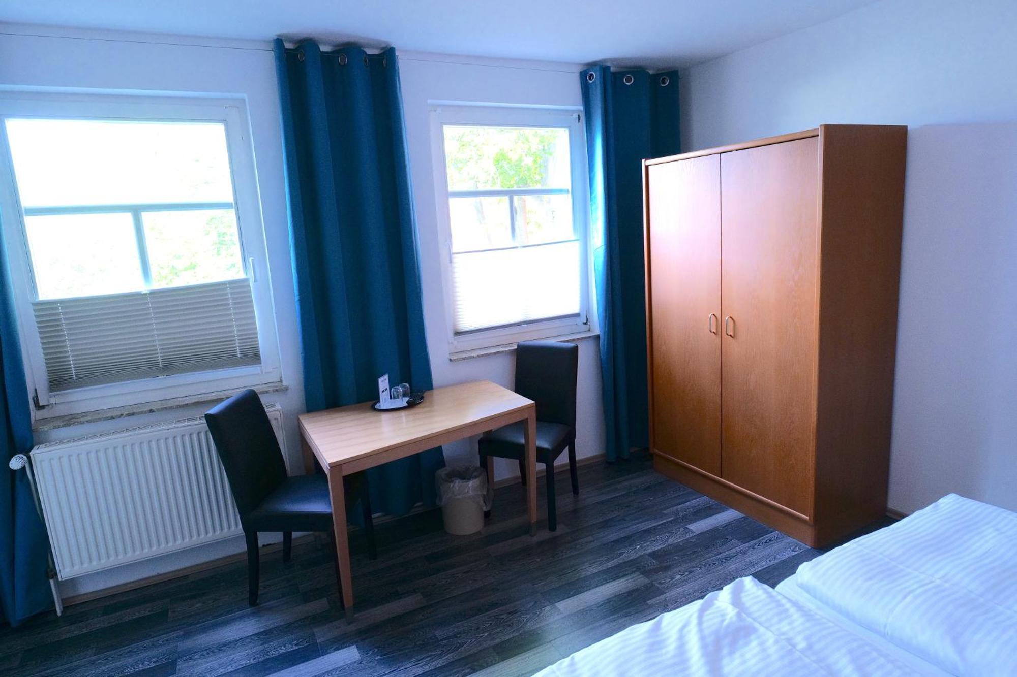 Hotel & Restaurant Am Bodden Putbus Ngoại thất bức ảnh