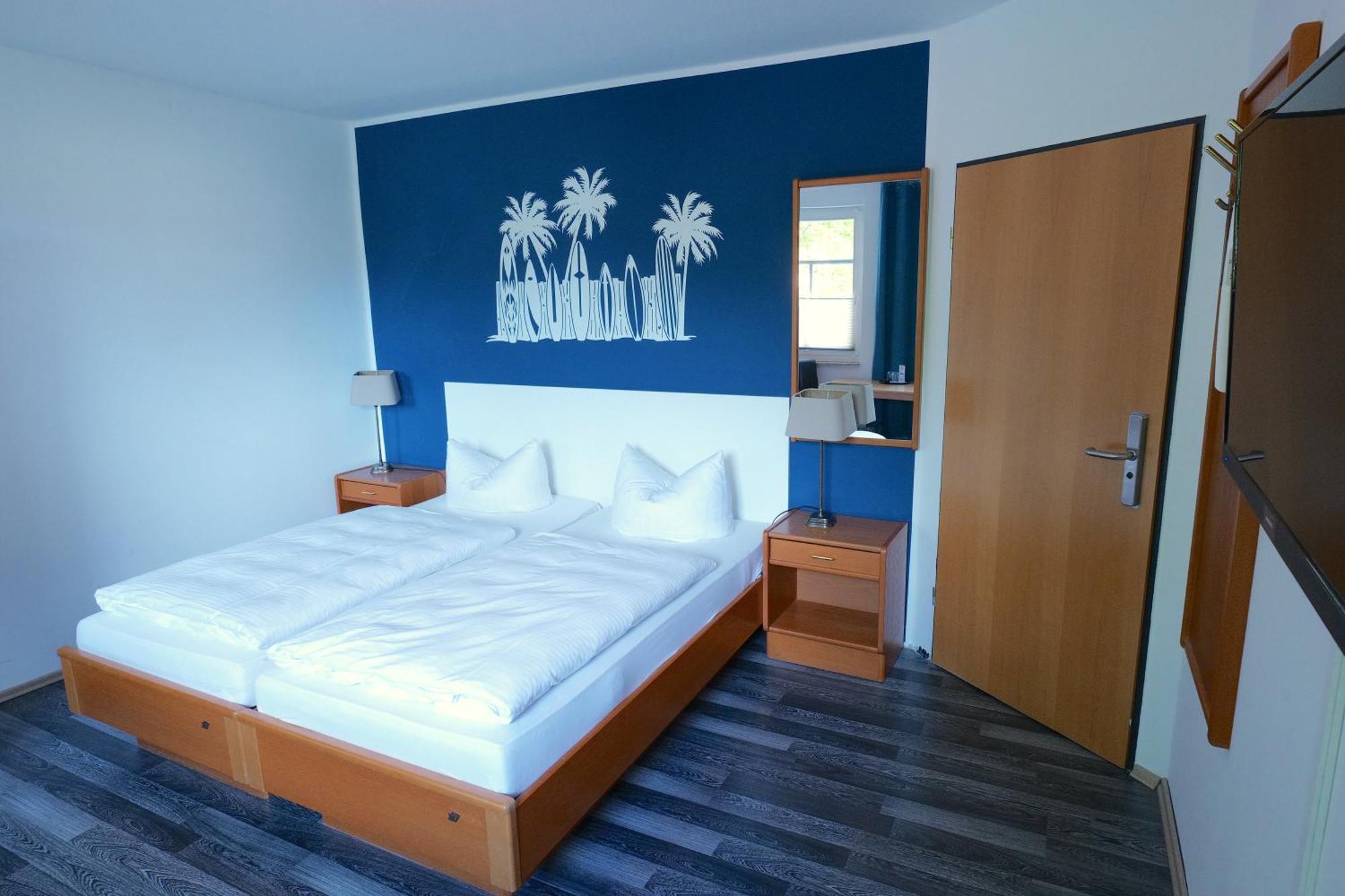 Hotel & Restaurant Am Bodden Putbus Ngoại thất bức ảnh