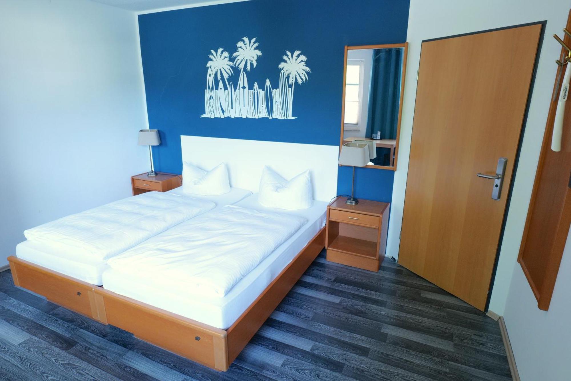 Hotel & Restaurant Am Bodden Putbus Ngoại thất bức ảnh