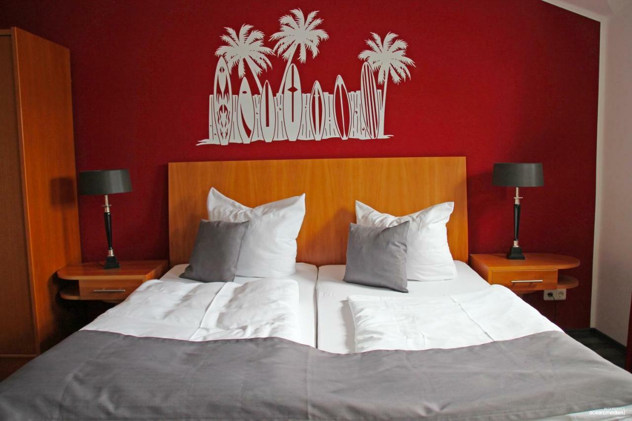 Hotel & Restaurant Am Bodden Putbus Ngoại thất bức ảnh